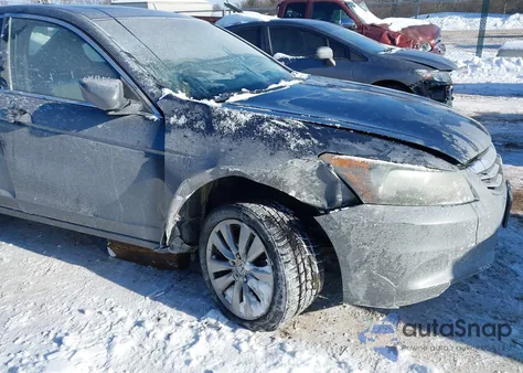 2011 Honda Accord 2.4 Ex-L из США, поврежденный, VIN 1HGCP2F83BA092379